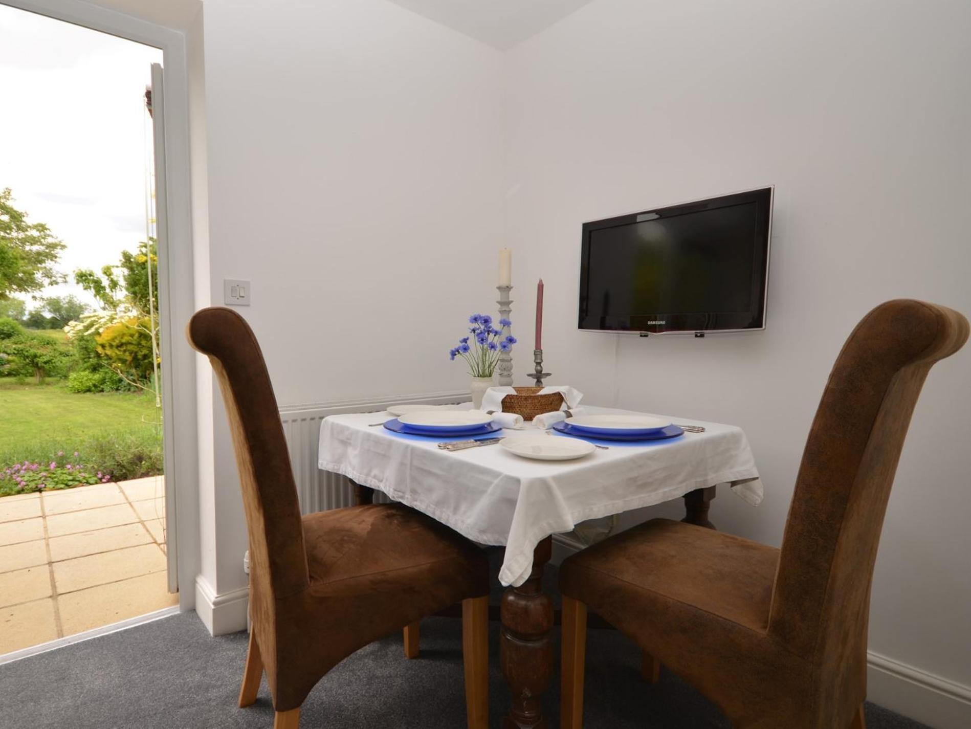 Вилла 1 Bed In Taunton 75135 Isle Brewers Экстерьер фото