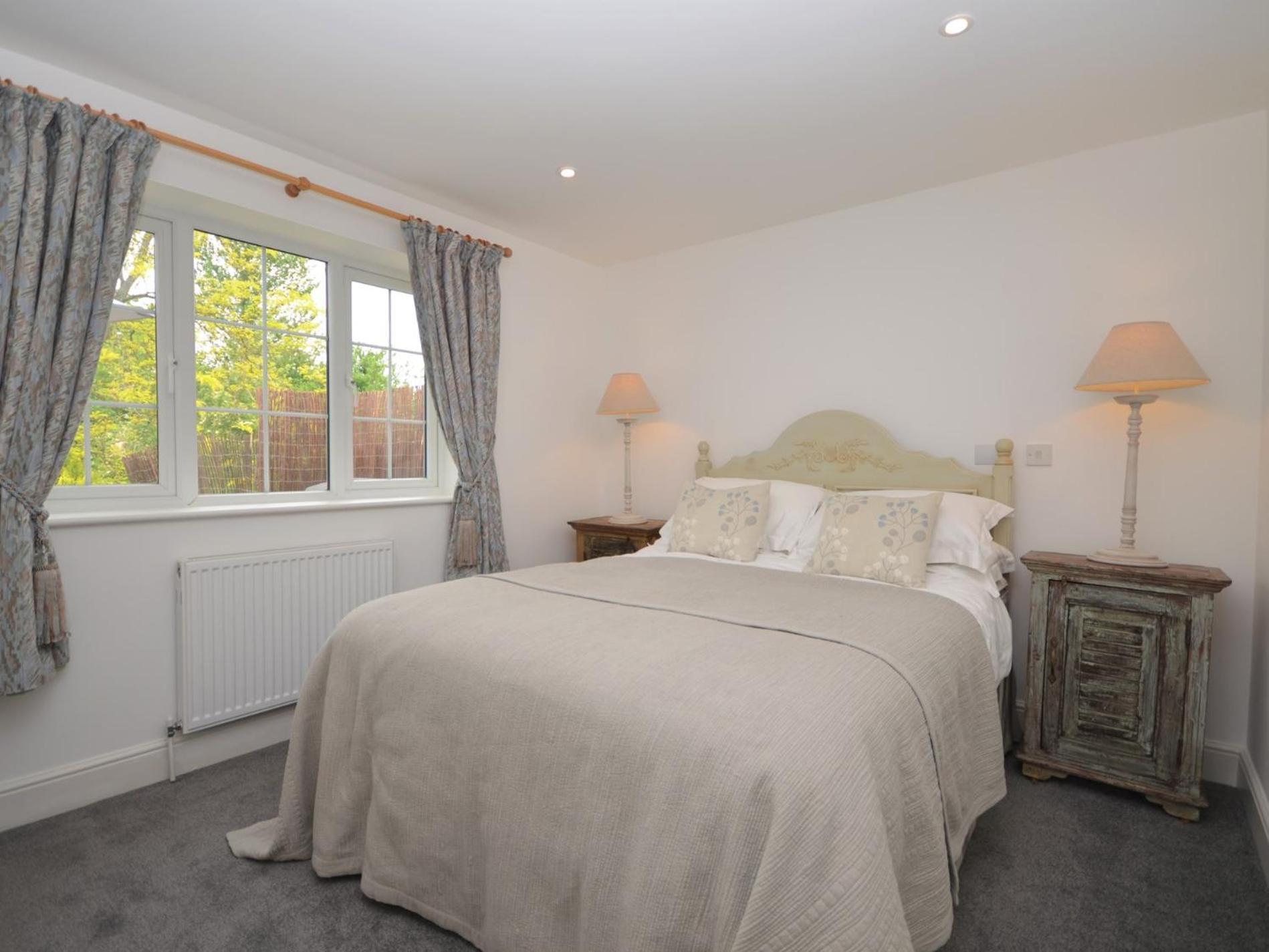 Вилла 1 Bed In Taunton 75135 Isle Brewers Экстерьер фото
