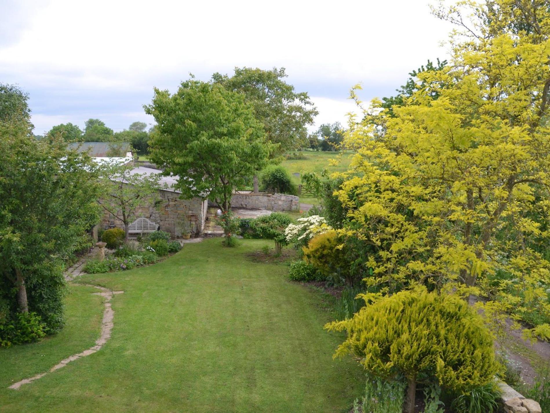 Вилла 1 Bed In Taunton 75135 Isle Brewers Экстерьер фото